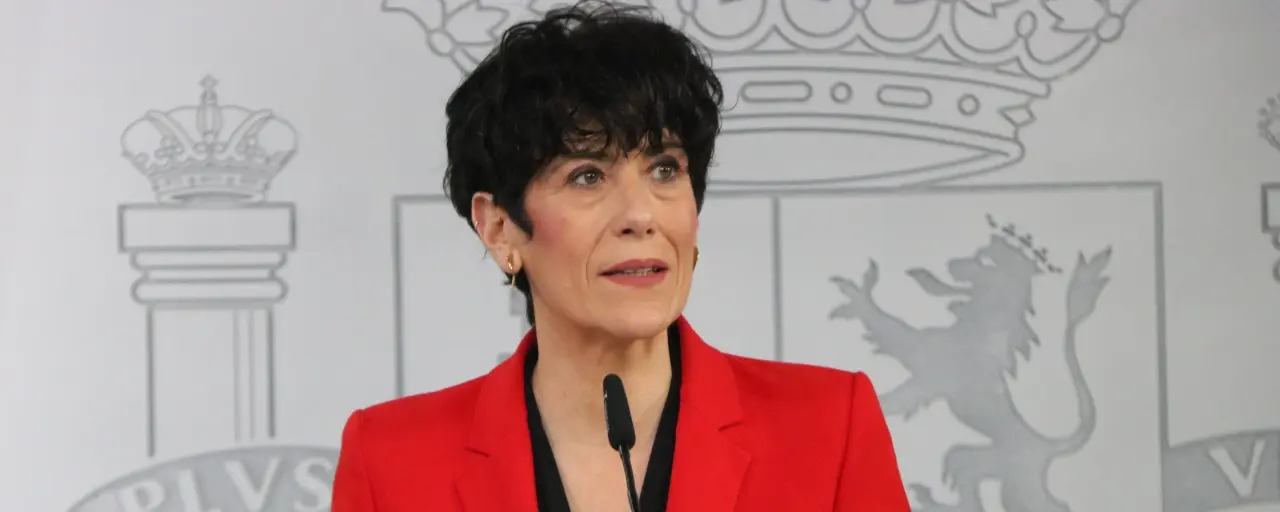 El govern espanyol aprova la regularització extraordinària de migrants, que exigirà un certificat d’antecedents penals