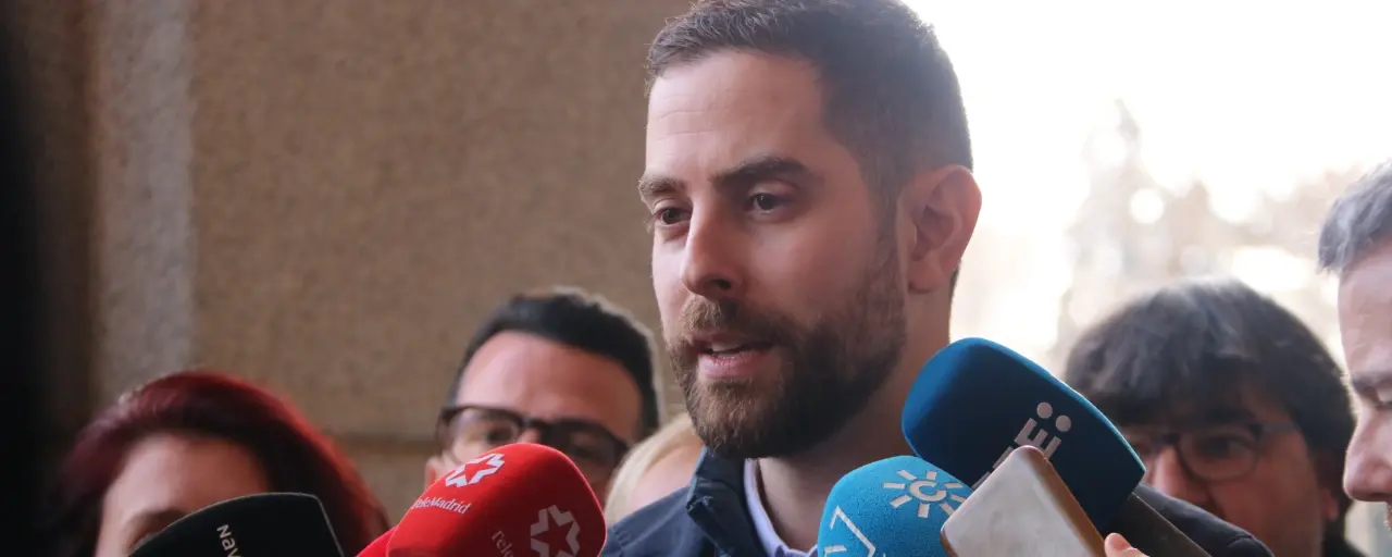 Els sindicats majoritaris tanquen un acord amb el Ministeri de Transports i desconvoquen la vaga ferroviària